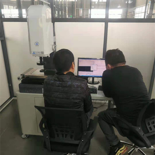 祝賀：二次元影像測量儀交付湖北汽車汽車橡塑廠